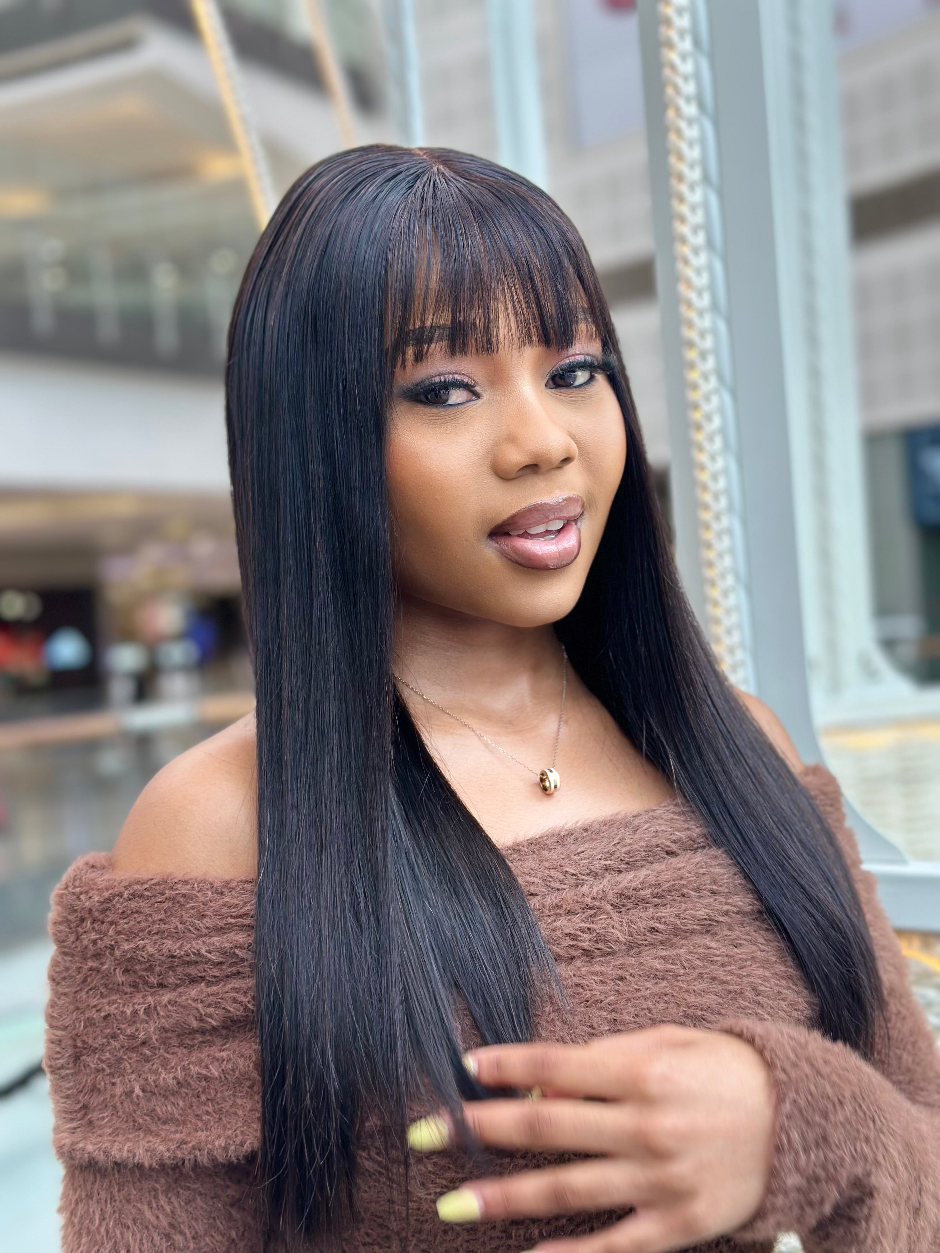 Glueless 18 Inch Bang Wig With 4 X 4 Lace