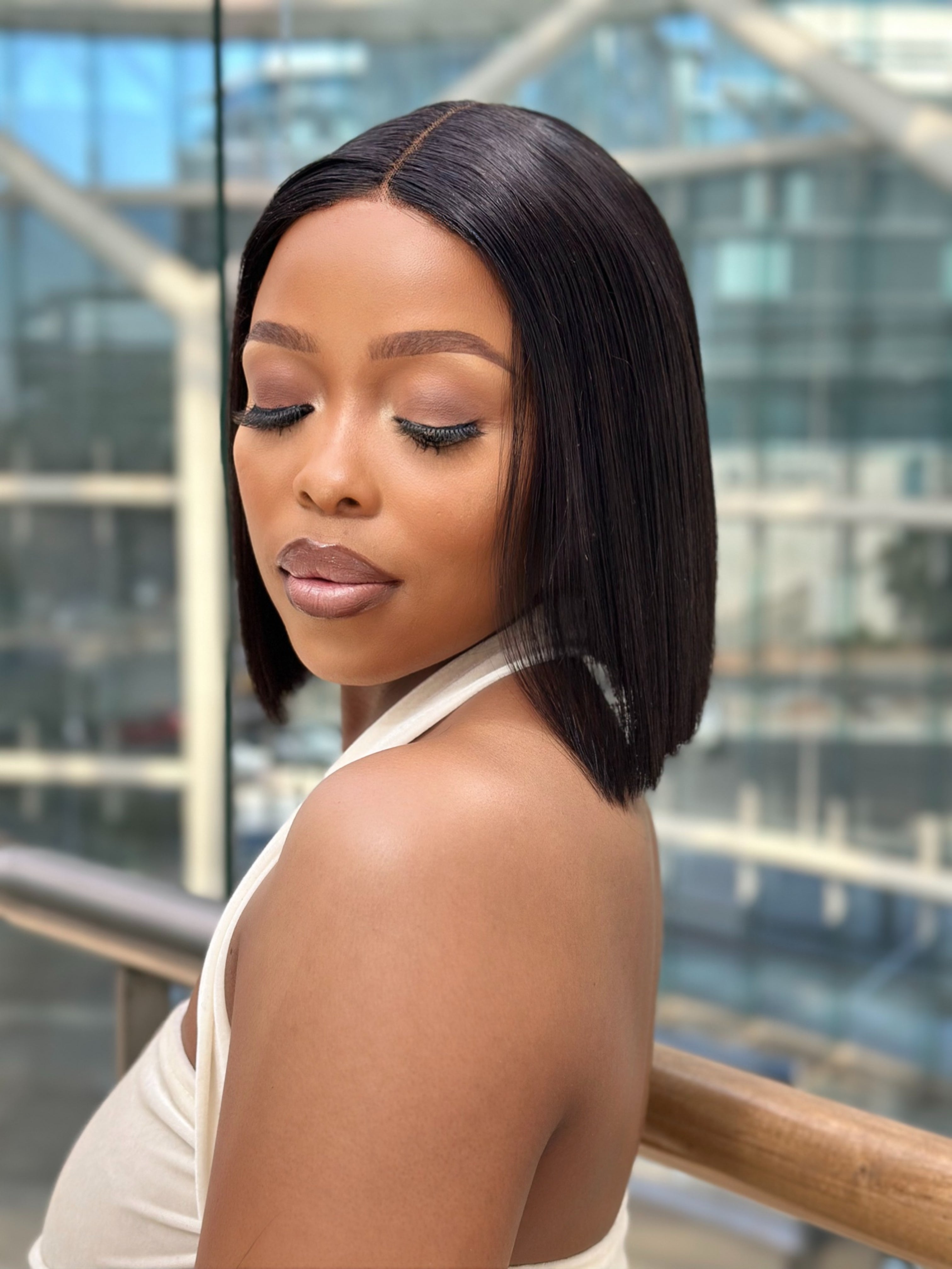 Short Blunt Cut Glue-less 8 inch Bob Wig