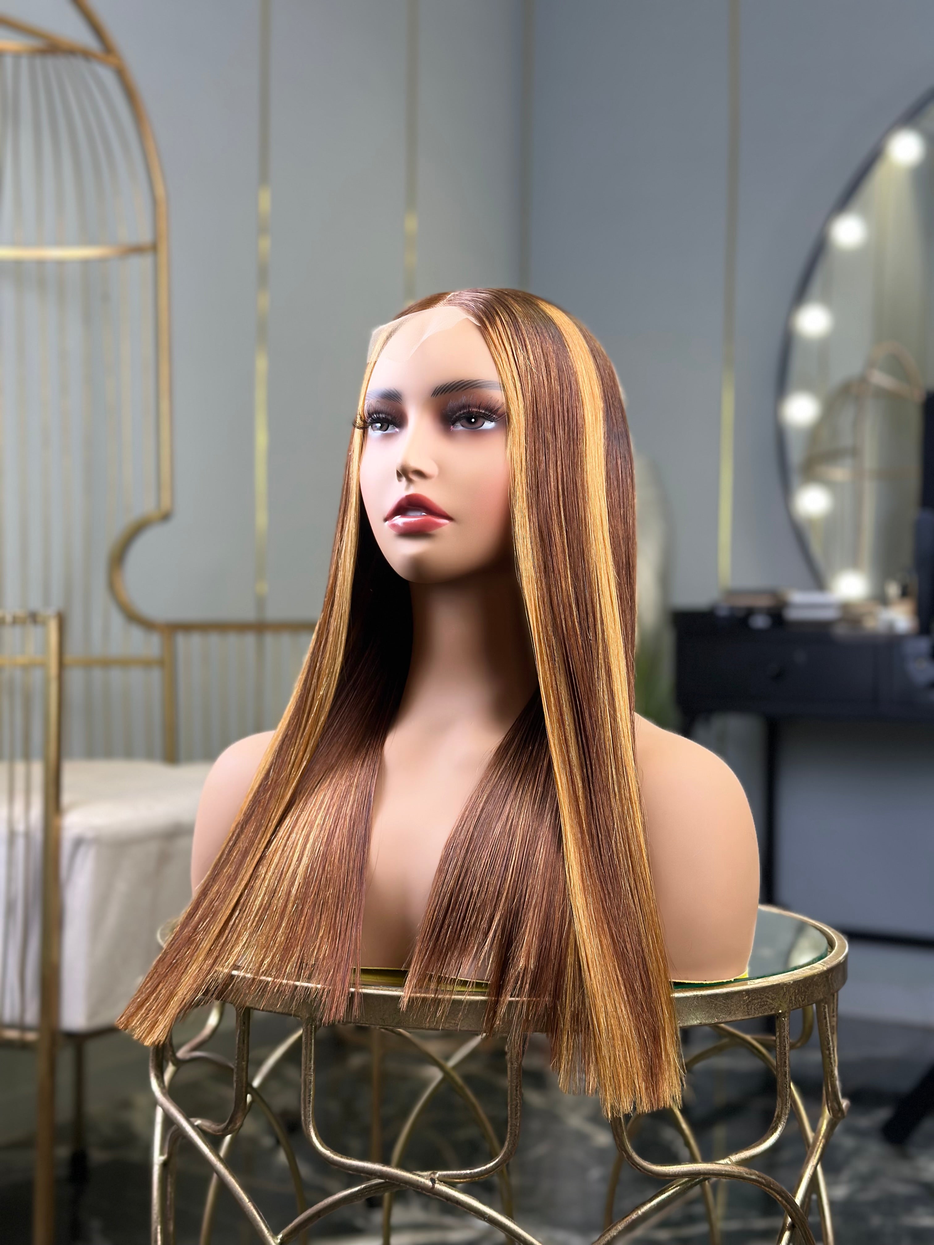 Glueless Vietnam Highlight Colour 18 Inch Straight Wig