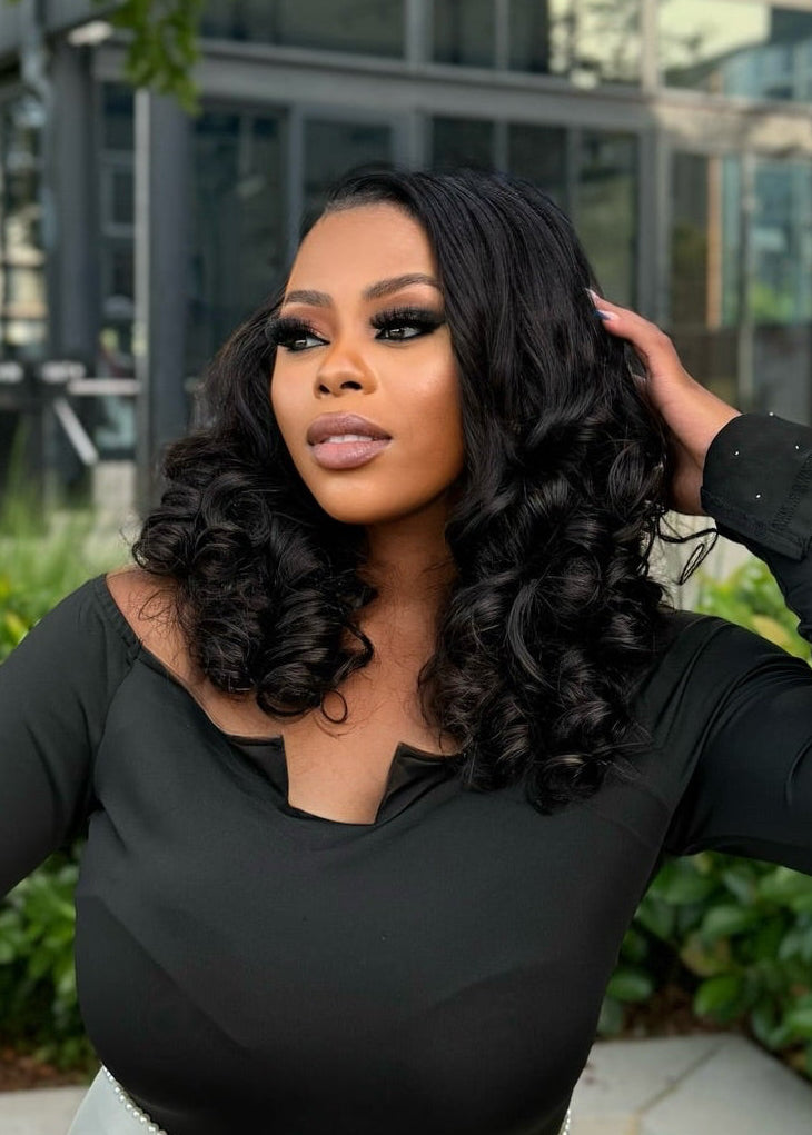 Lace Front Bouncy Loose Weave 18 Inch Wig