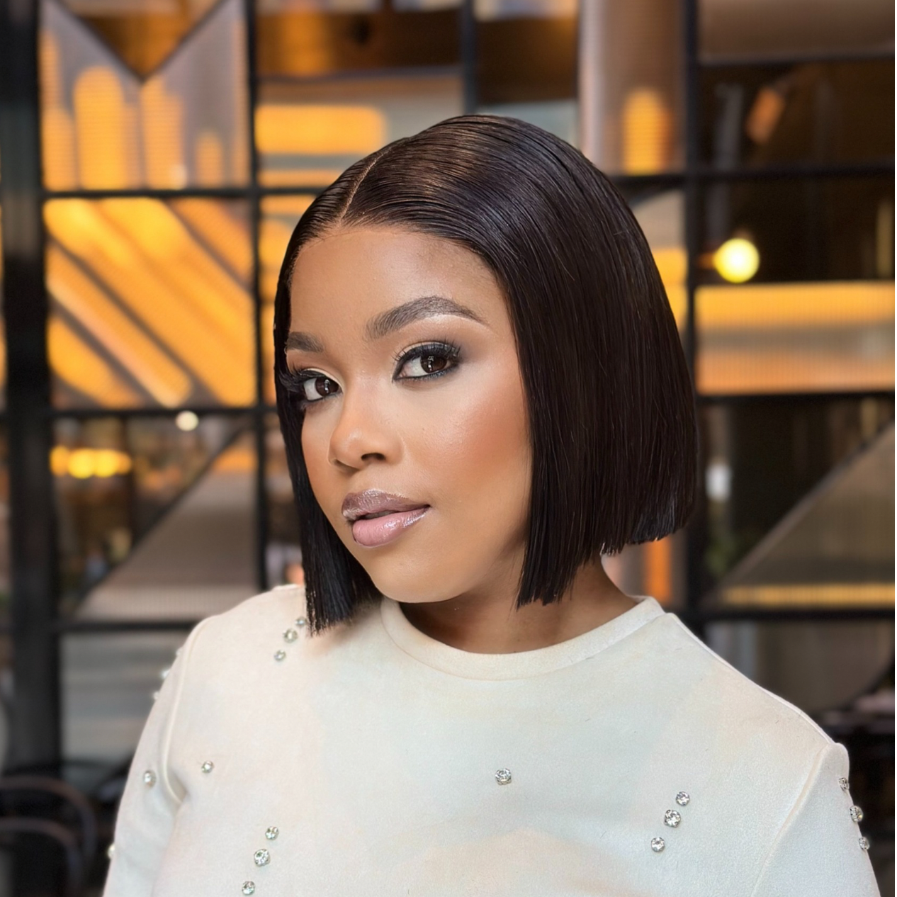 Short Blunt Cut Glue-less 8 inch Bob Wig