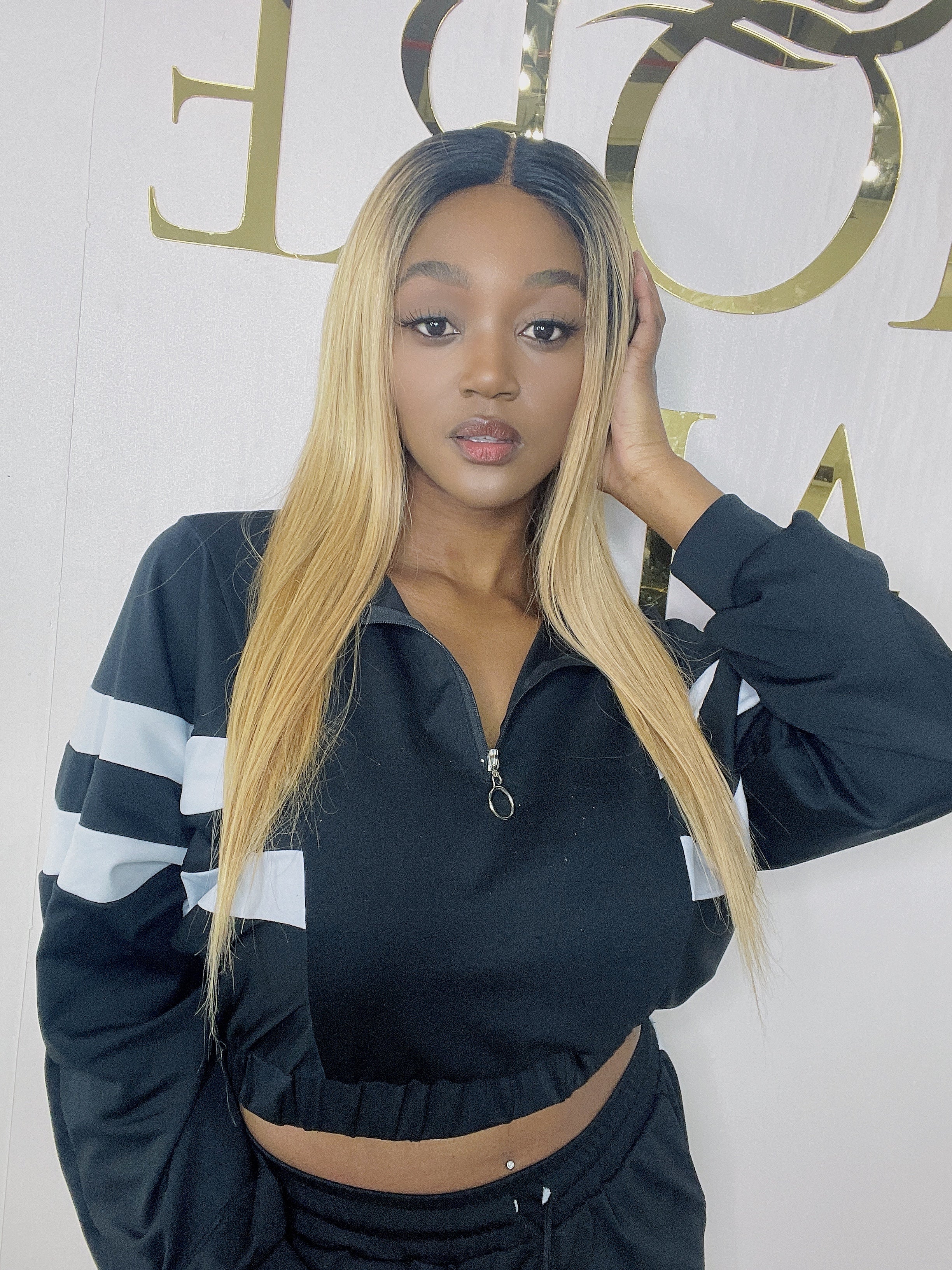 Ombre Blonde Ear To Ear Closure 22 inch Wig Remorehair